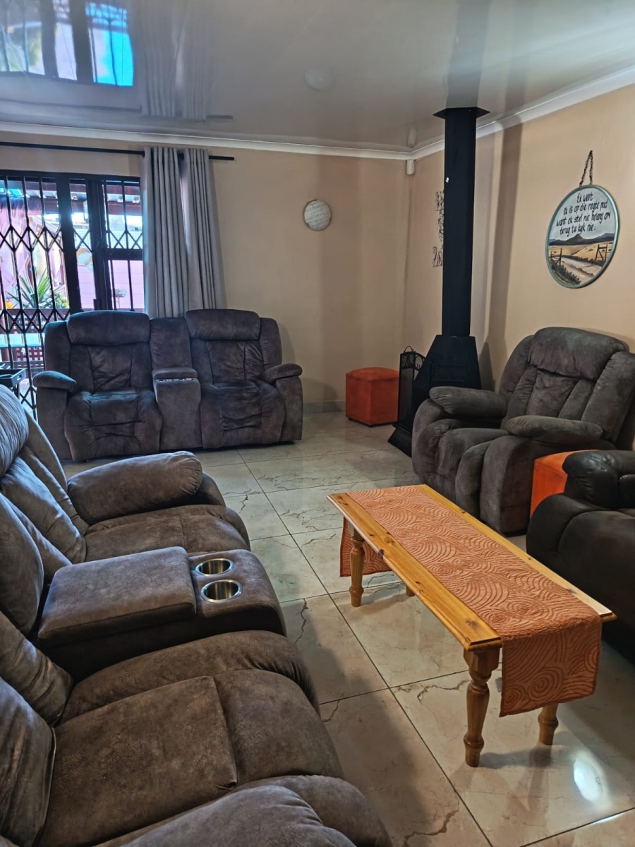 3 Bedroom Property for Sale in Tuscany Glen Western Cape